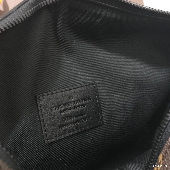 LOUIS BOX VUITTON 0725